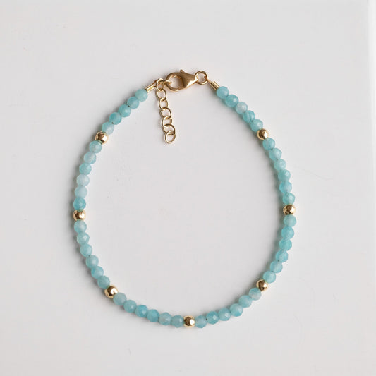 amazonite beaded braclet, gold plated bracelet, turqouise stone beaded bracelet
