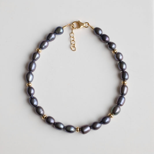 black pearl bracelet, gold vermeil bracelet with black pearls, handmade beaded bracelet