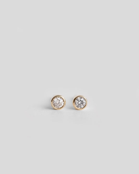 diamond stud earrings