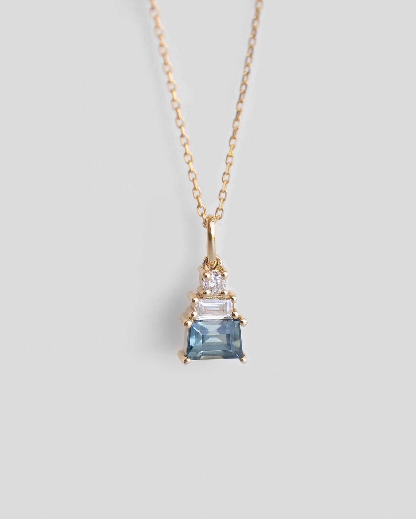 Sapphire And Diamond Pendant Necklace