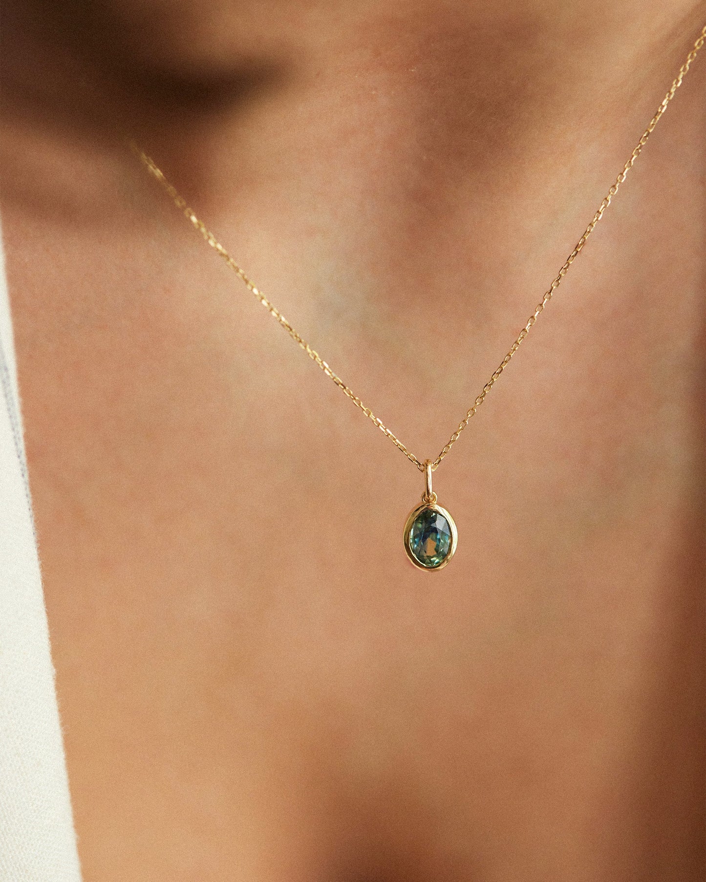 Bi-Color Oval Sapphire Necklace