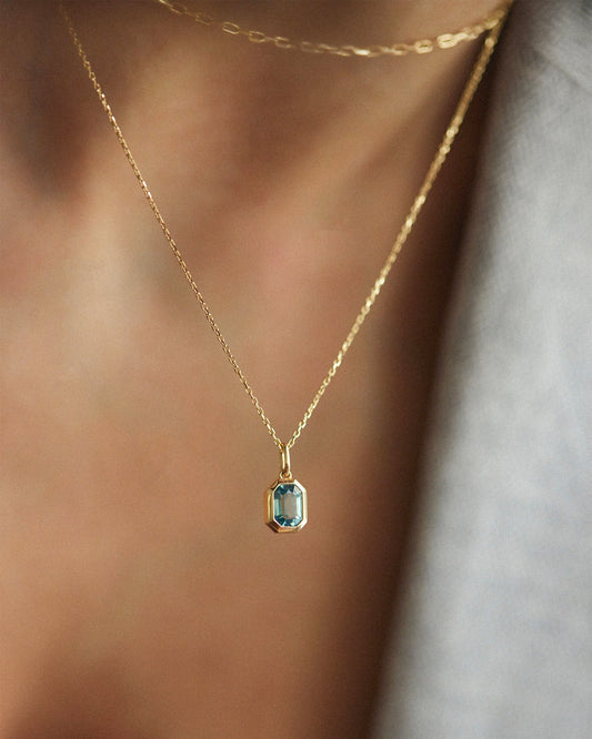 Bezel Set Teal Sapphire Necklace