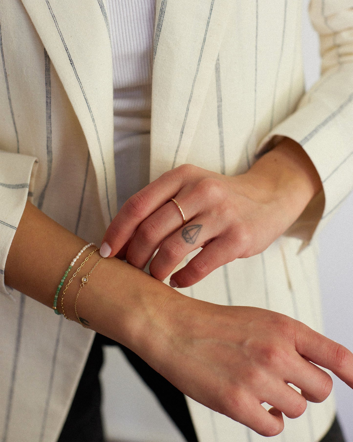 14K Solid Gold Pearl & Emerald Bracelet