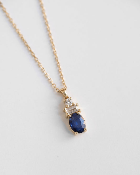 Sapphire And Diamonds Necklace