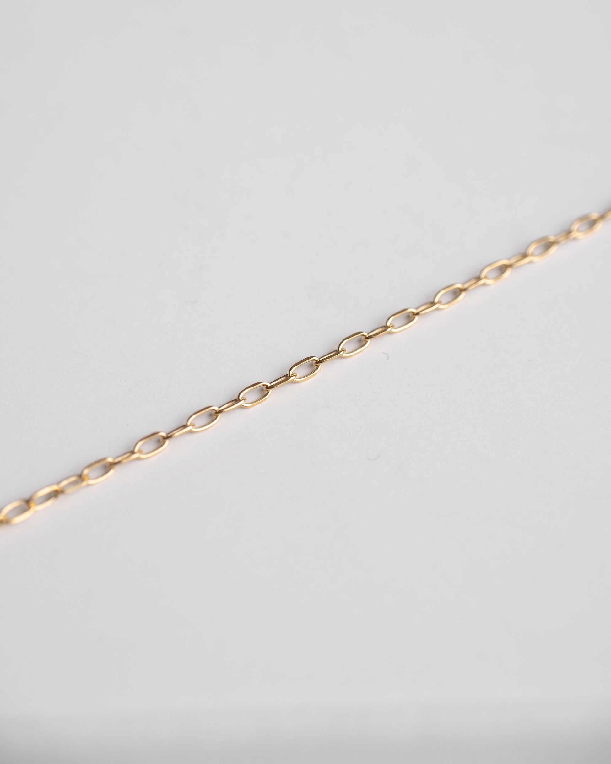 gold plated oval chain 